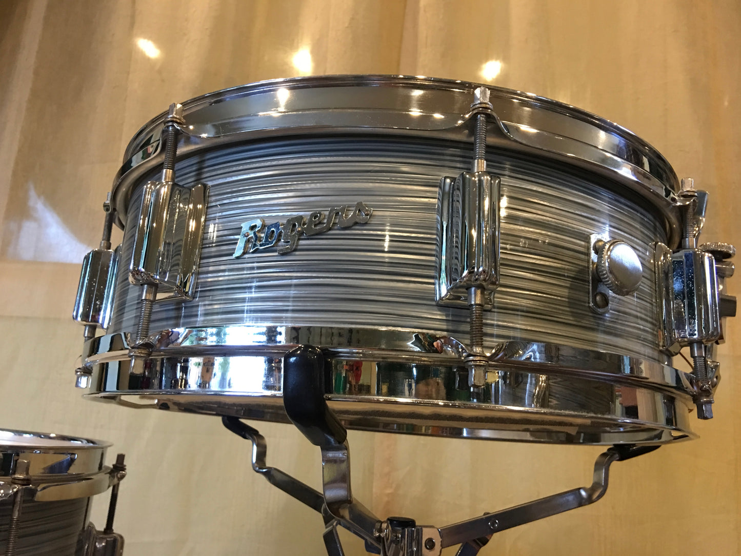 1964 Rogers Steel Gray Ripple Drum Set 20/12/14/5x14 Powertone