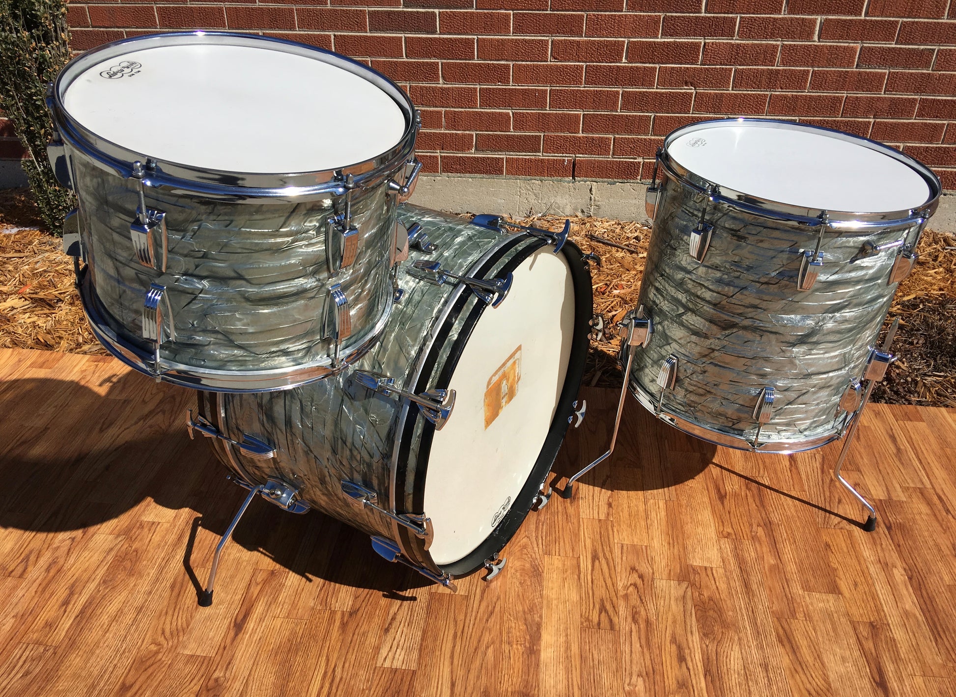 1967 ludwig online drum set