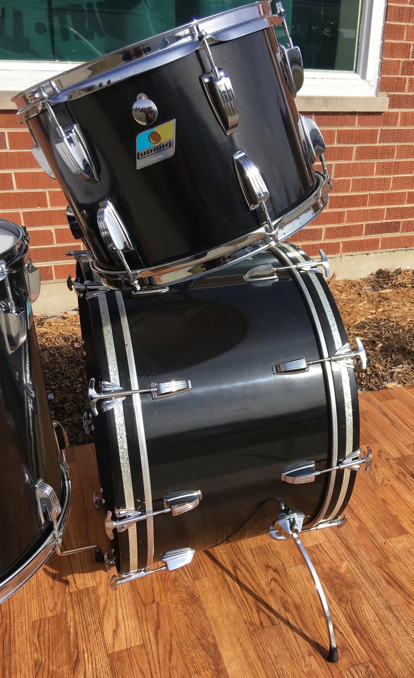 Ludwig 1977 Big Beat Drum Set 24/12/13/16 - Black Cortex - Closet Classic
