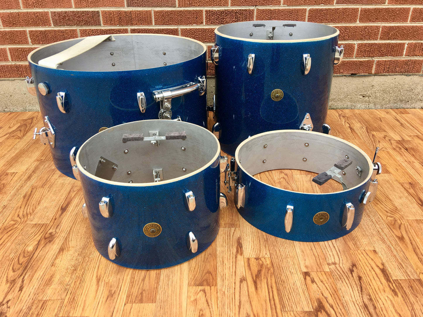 1959/60 Gretsch Round Badge Broadkaster Name-Band Drum Set - Blue Glass Glitter 22/13/16/5x14 Snare