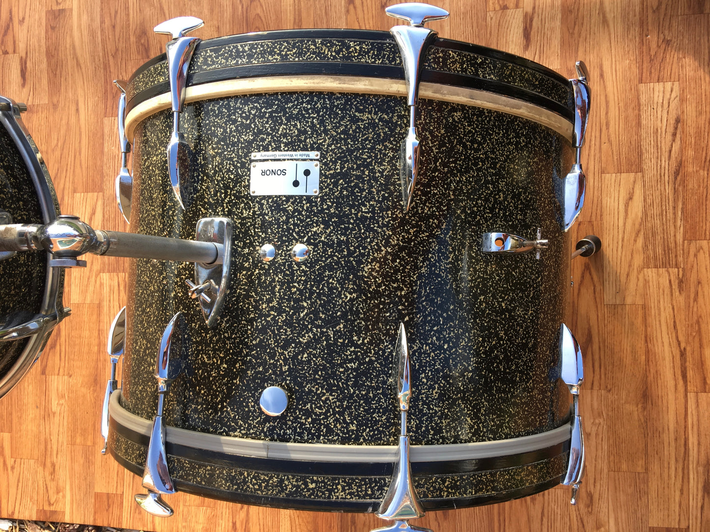 1964-65 Sonor Tear Drop Chicago Star Drum Set 22/13/16/5x14 Schwarts/Black w/Gold Sparkle