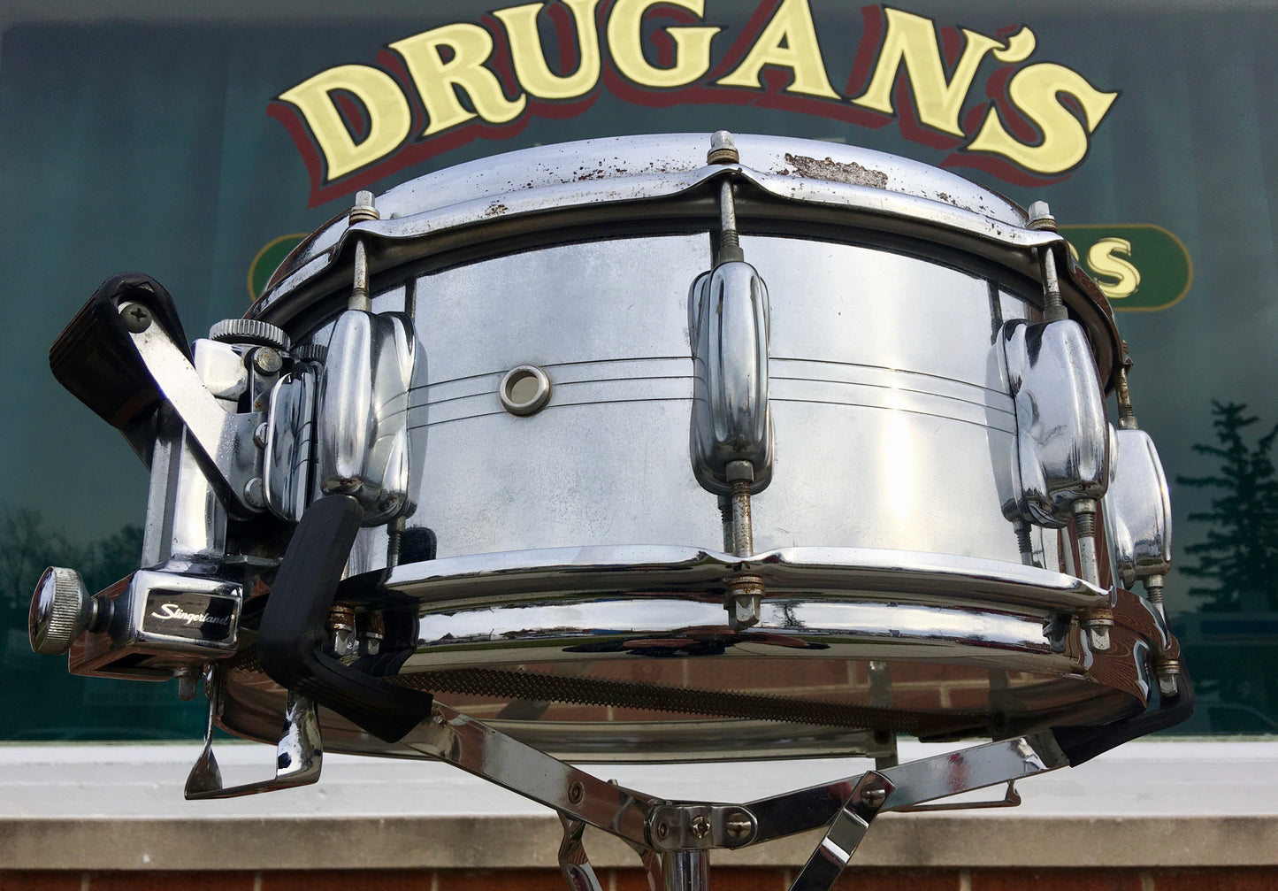 Slingerland 100 Series 5.5x14 Chrome Over Brass 10 Lug Slapshot No.192 Snare Drum