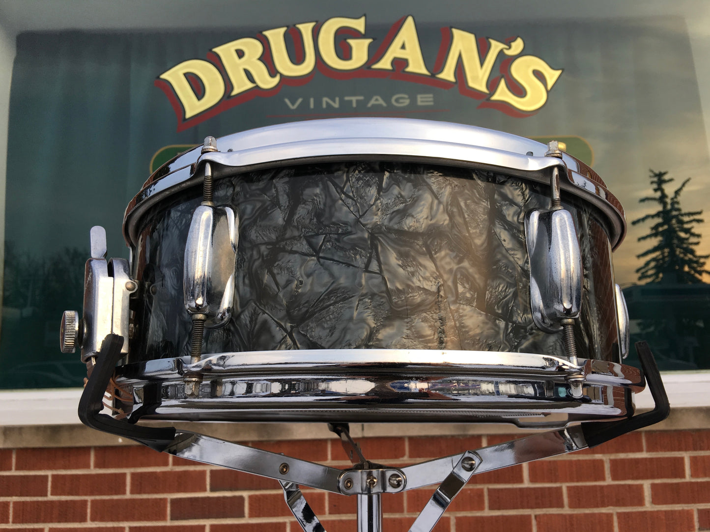 1960's Slingerland 5.5x14 Snare Drum - Black Dimond Pearl 6 Lug