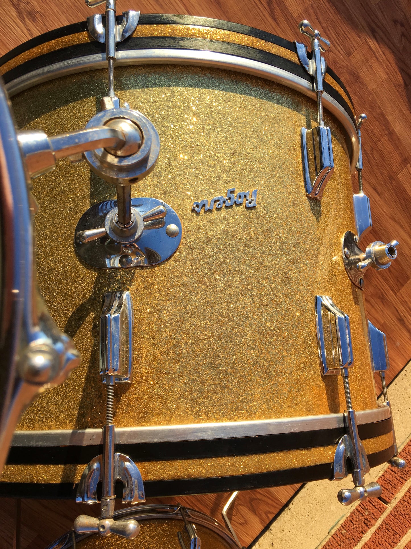 Rogers Gold Sparkle Glass Glitter Dayton