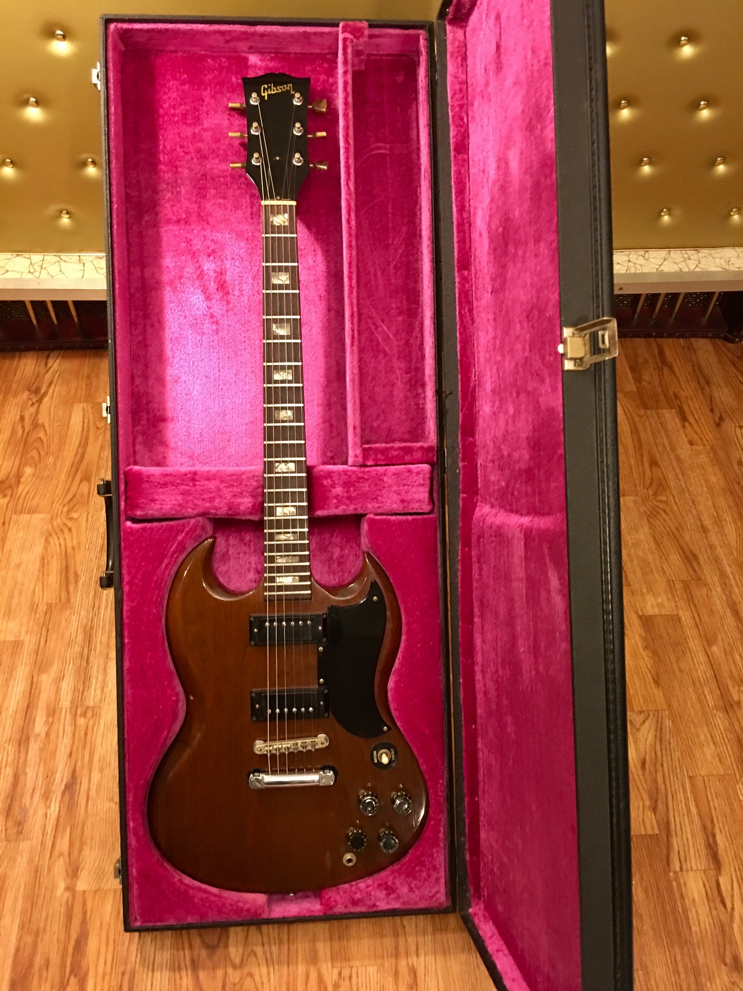 1973 Gibson SG Special Walnut Dual Humbuckers Excellent Condition OHSC