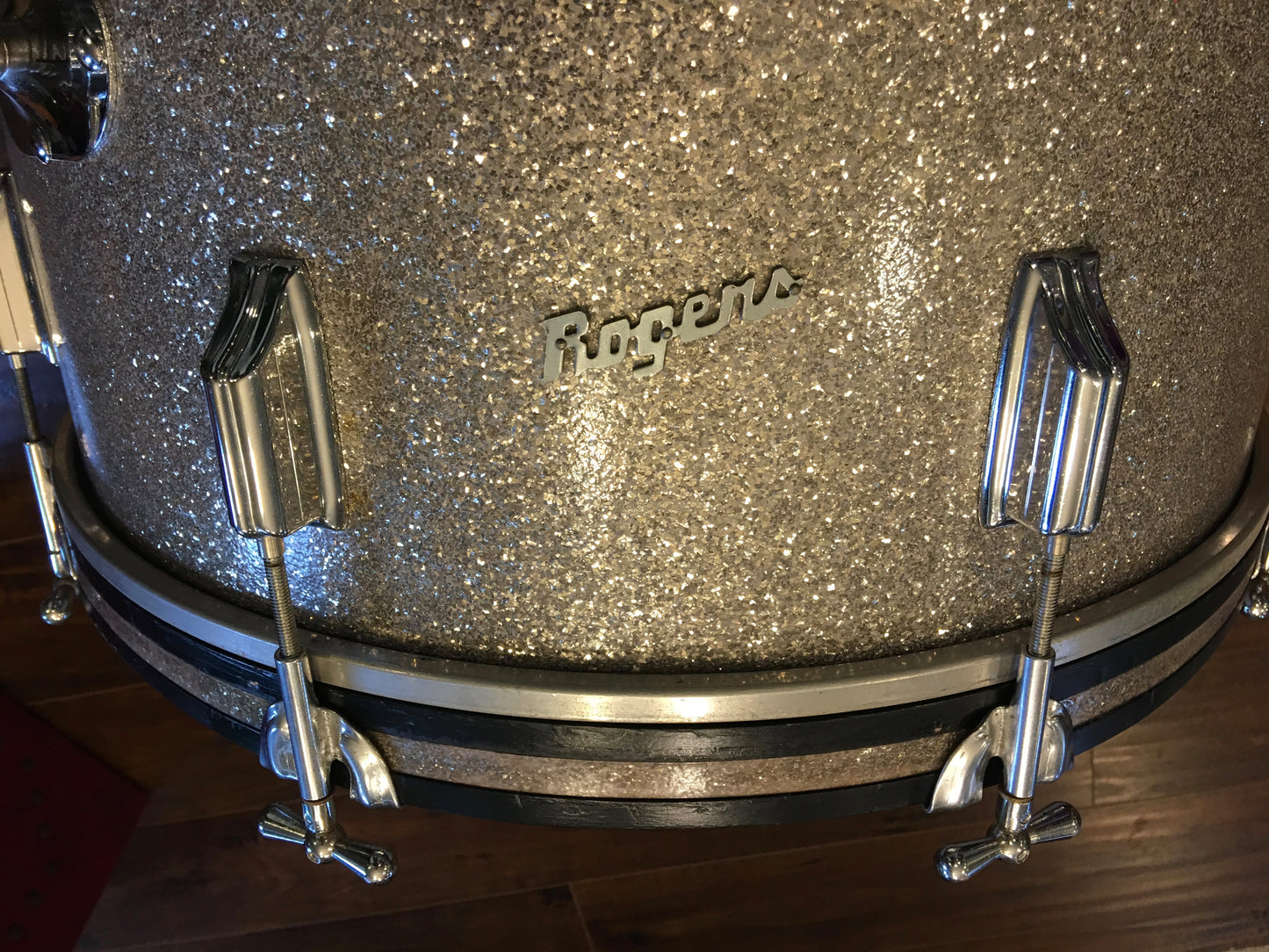 1960's Rogers Cleveland 14x20 Holiday Silver Glass Glitter Sparkle Bass Drum