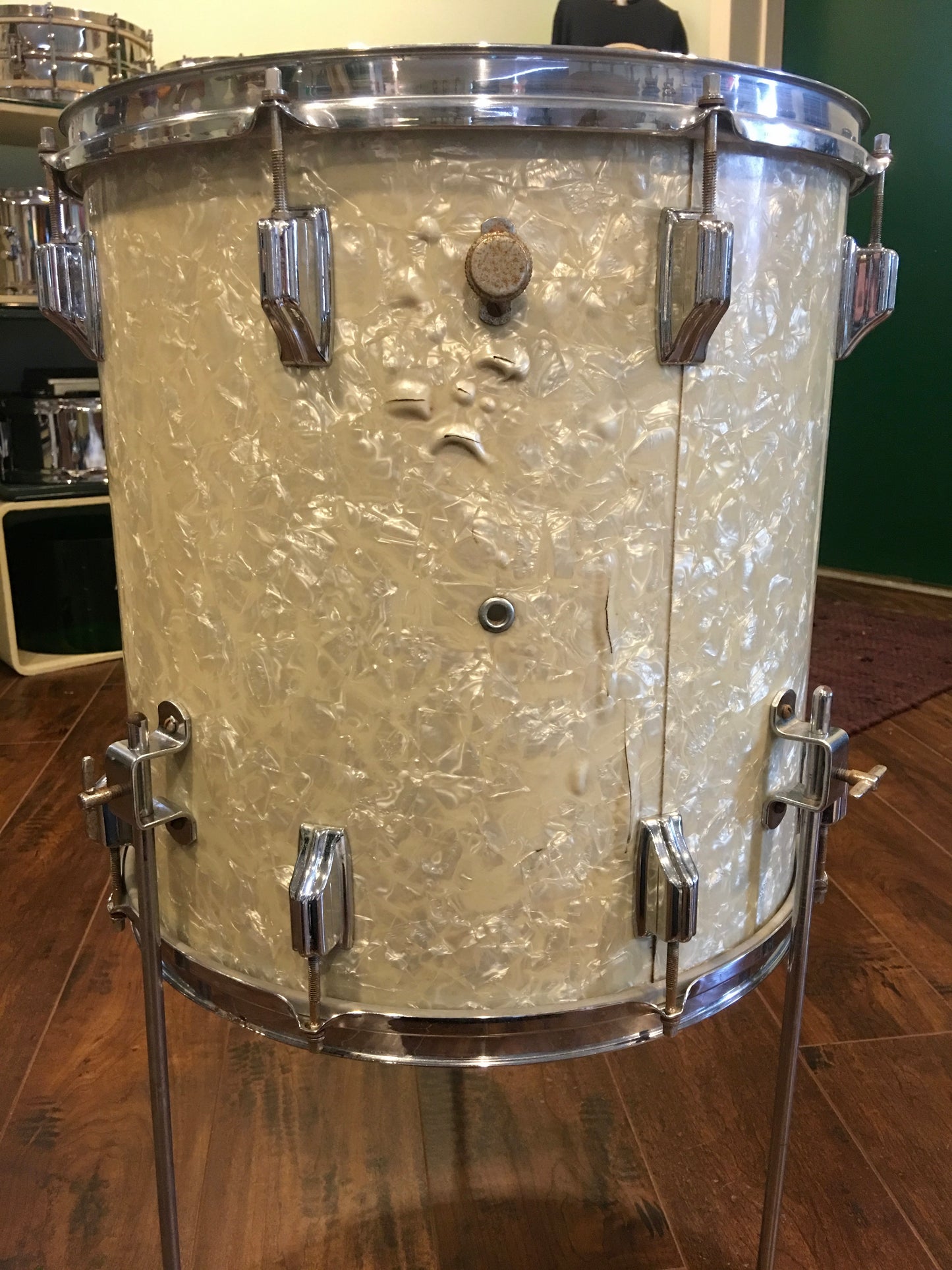 1960's Rogers Cleveland Holiday 16x16 White Marine Pearl Floor Tom Drum