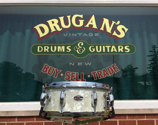 1970s Slingerland 5.5x14 Hollywood Ace White Marine Pearl Snare Drum