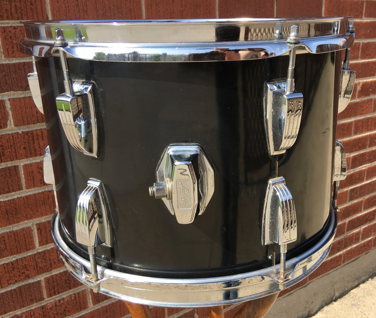 1970's Ludwig 9x13 3 Ply Tom Drum Black Cortex