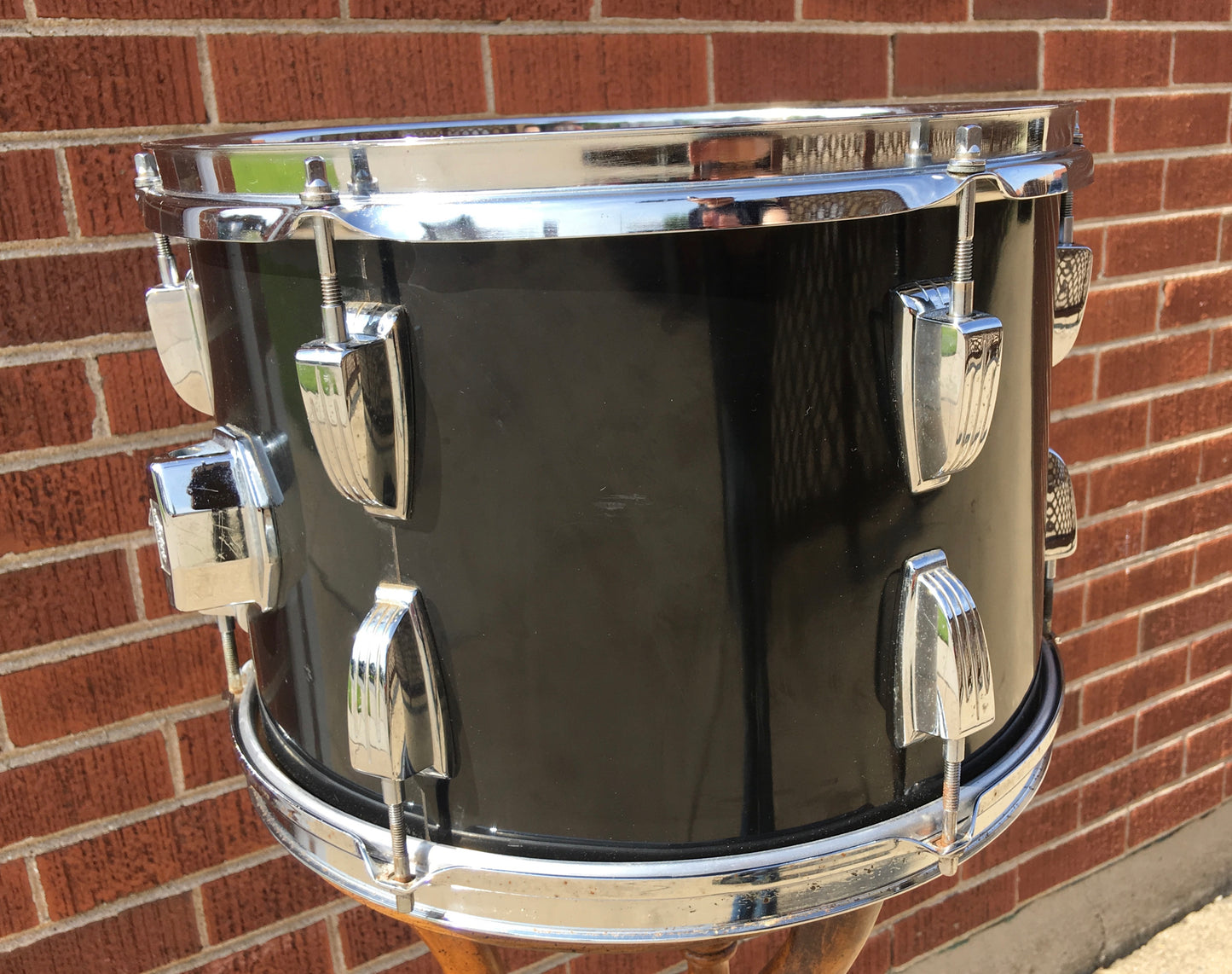 1970's Ludwig 9x13 3 Ply Tom Drum Black Cortex