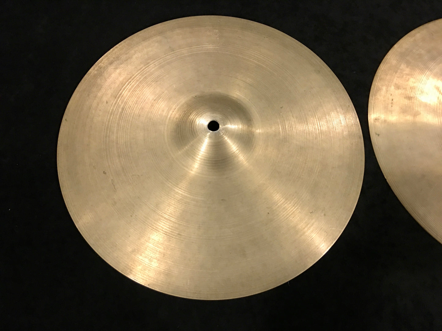 14" Zildjian A 1960's Hi-Hat Cymbals New Beat 786/1080g #554