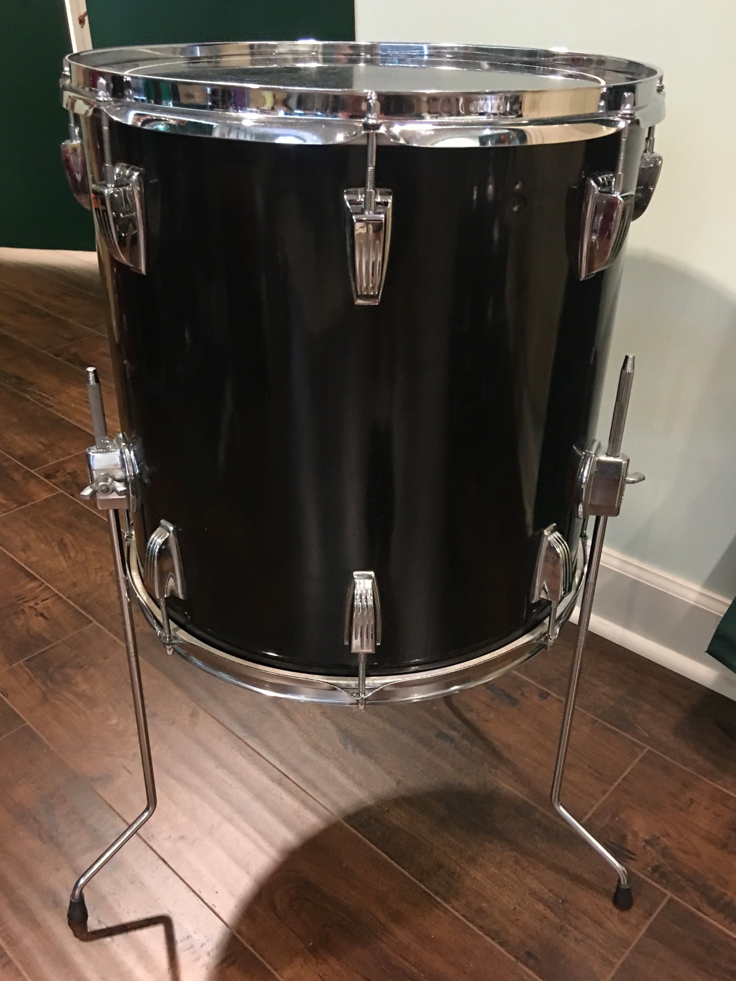 1970's Ludwig 16x16 3 Ply Floor Tom Black Cortex