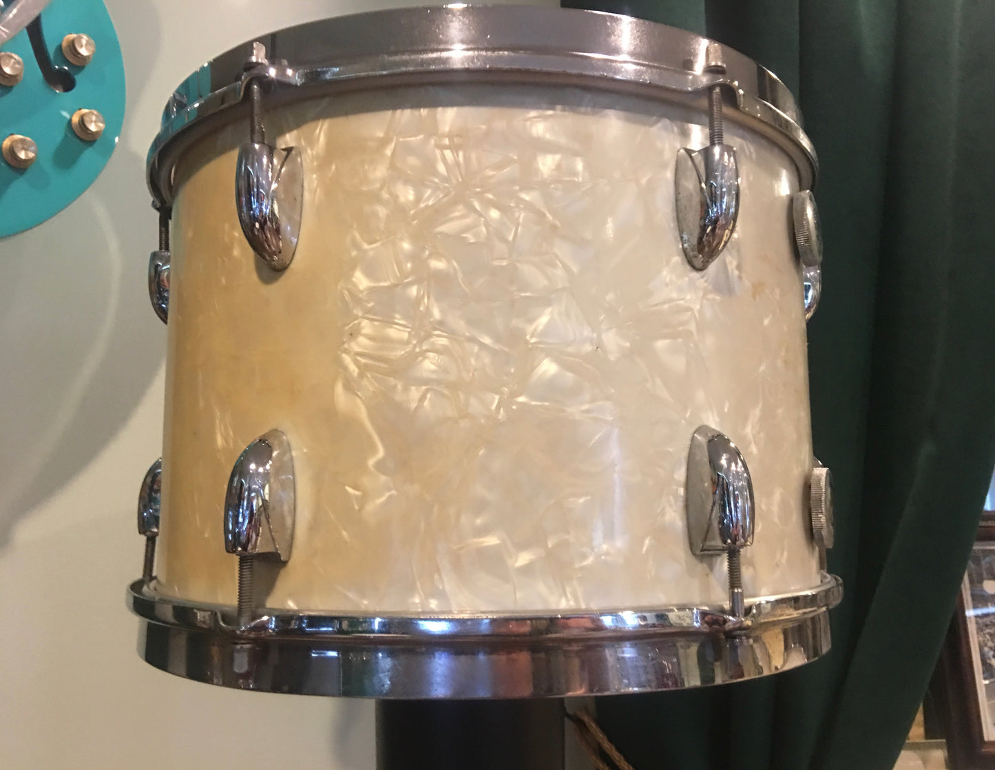 Gretsch Round Badge 3 ply  White Marine Pearl Tom 13"