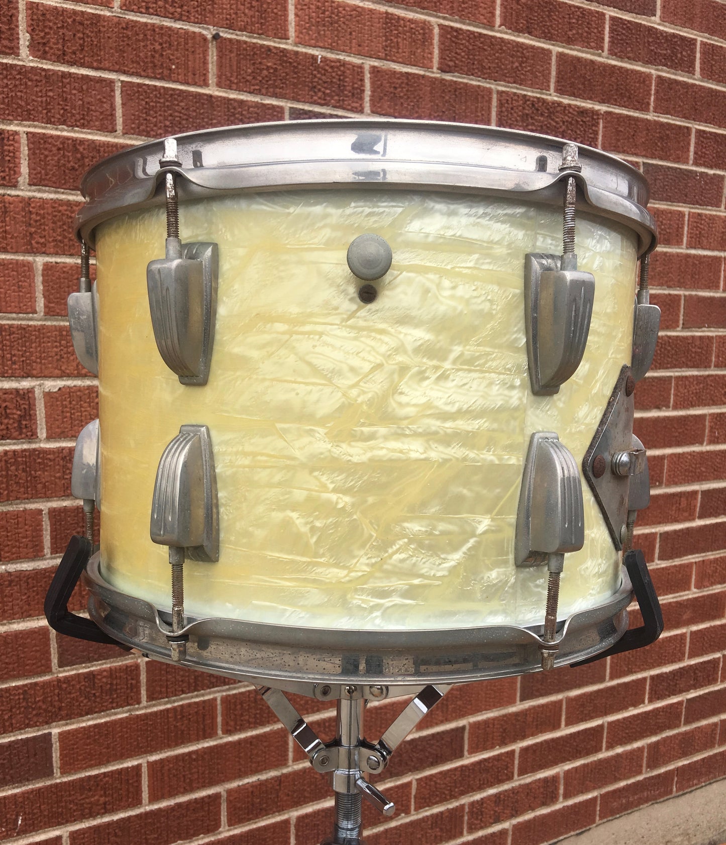 Vintage 1955-59 WFL Ludwig 9x13 Tom Drum White Marine Pearl