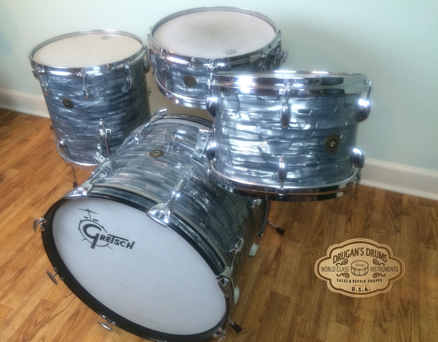 Gretsch 1960's Progressive Jazz Round Badge Outfit in Midnight Blue Pearl 20/12/14/5.5x14 Snare