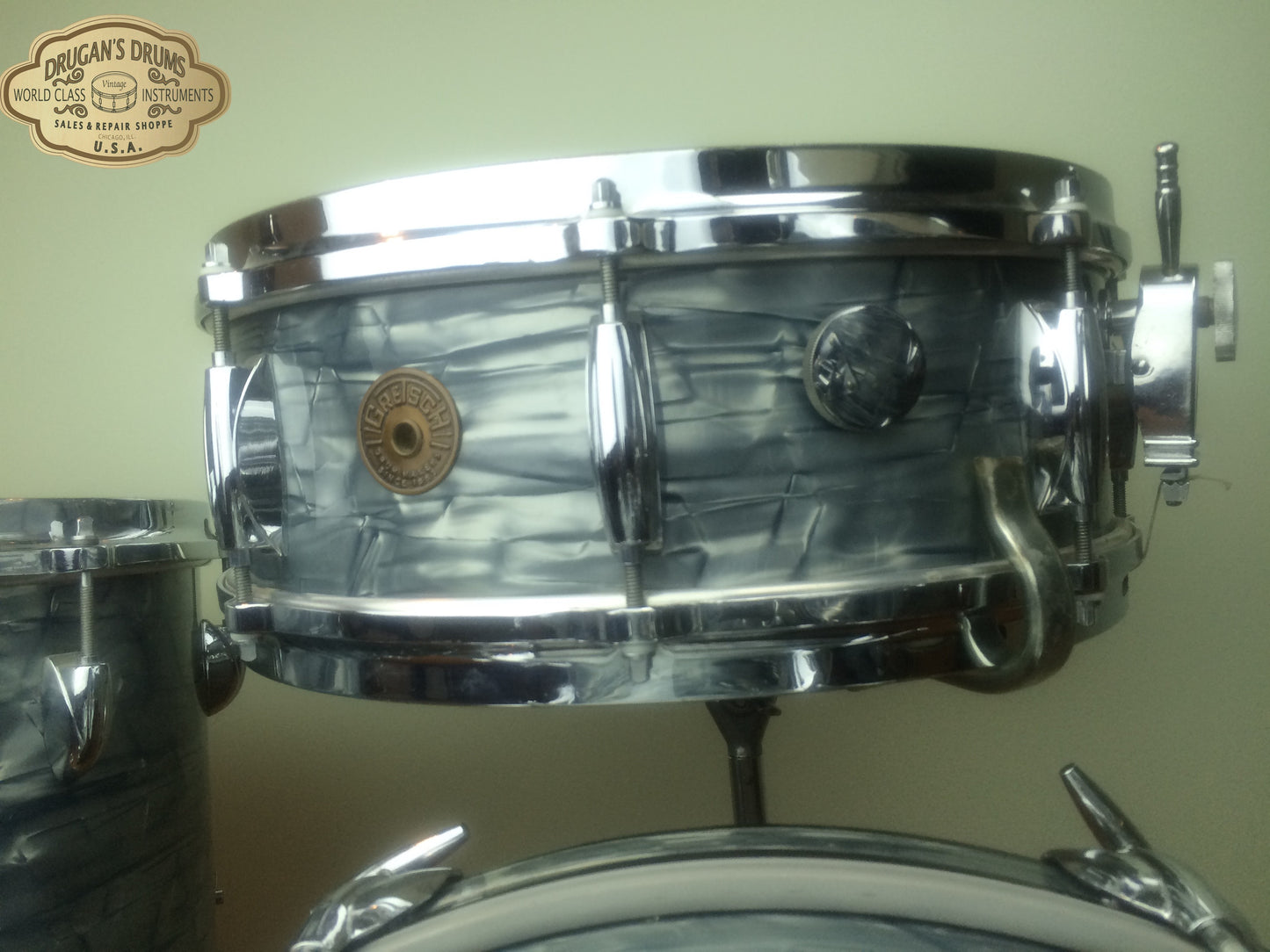 Gretsch 1960's Progressive Jazz Round Badge Outfit in Midnight Blue Pearl 20/12/14/5.5x14 Snare