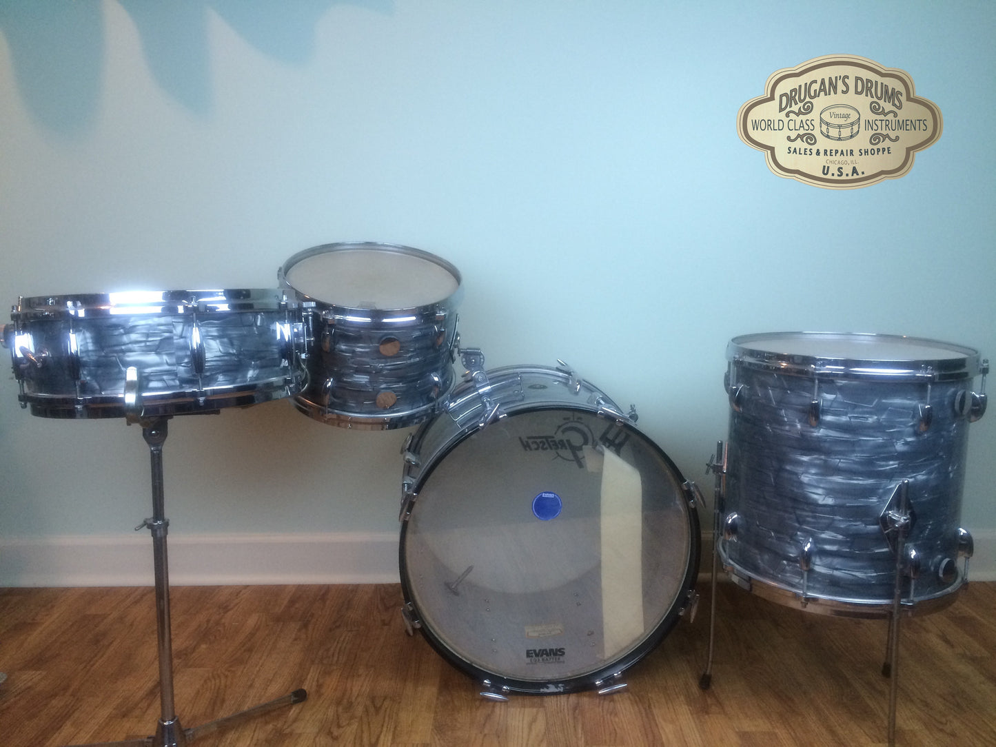 Gretsch 1960's Progressive Jazz Round Badge Outfit in Midnight Blue Pearl 20/12/14/5.5x14 Snare