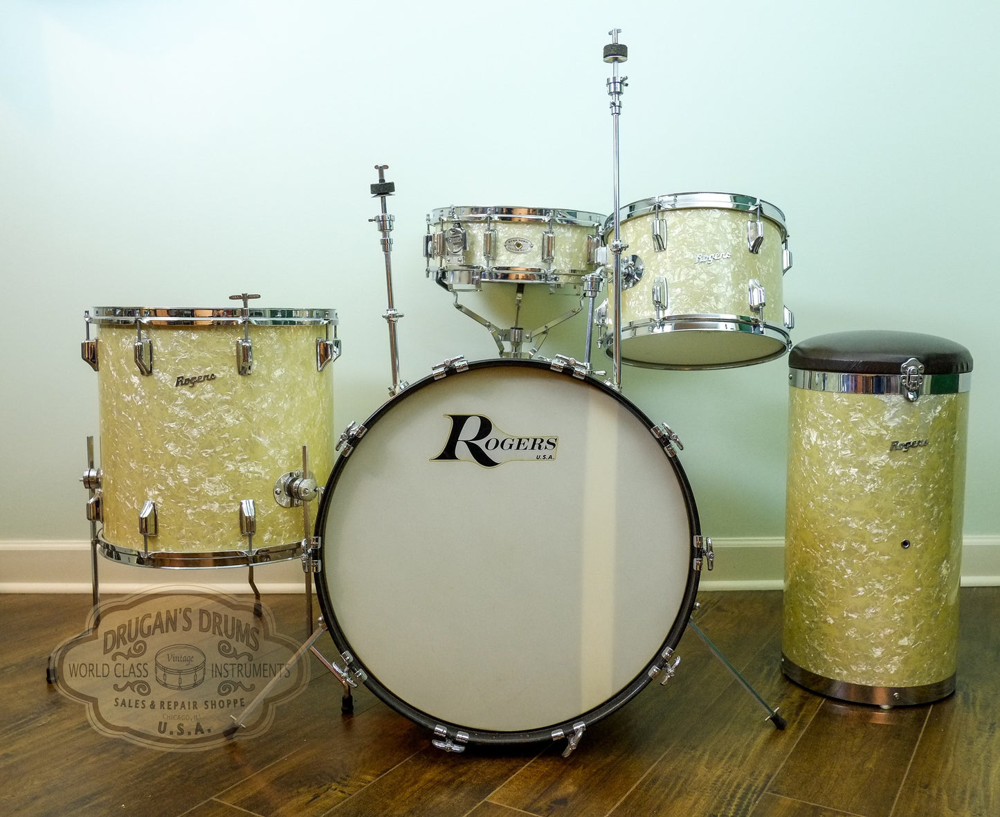 Jaw Dropping Rogers Buddy Rich Celebrity With Wood Dyna-Sonic & Canister Throne - WOW!!!